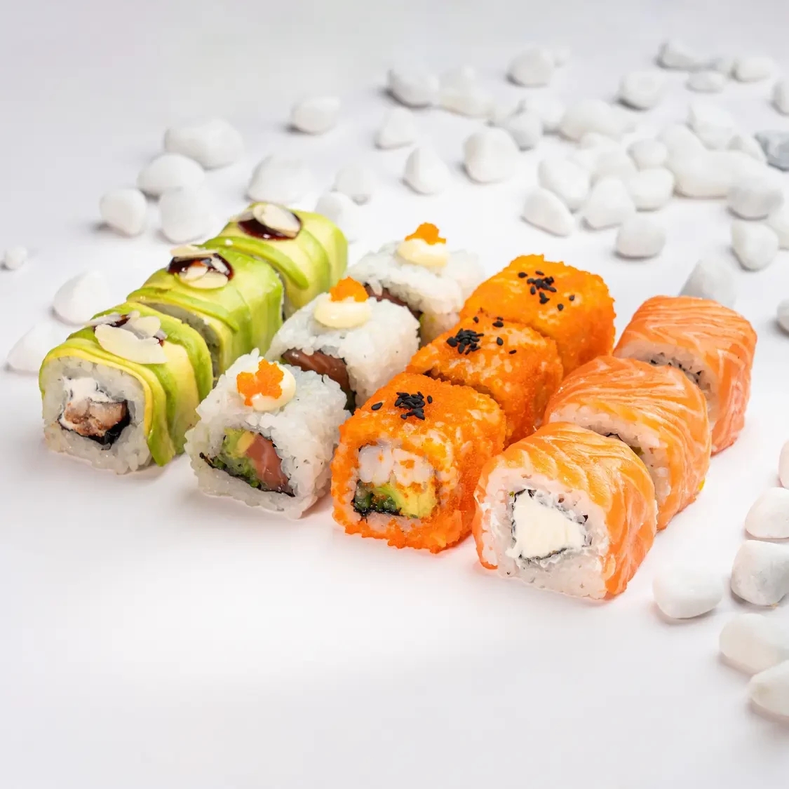 Cooken sushi Box (12 pieces)