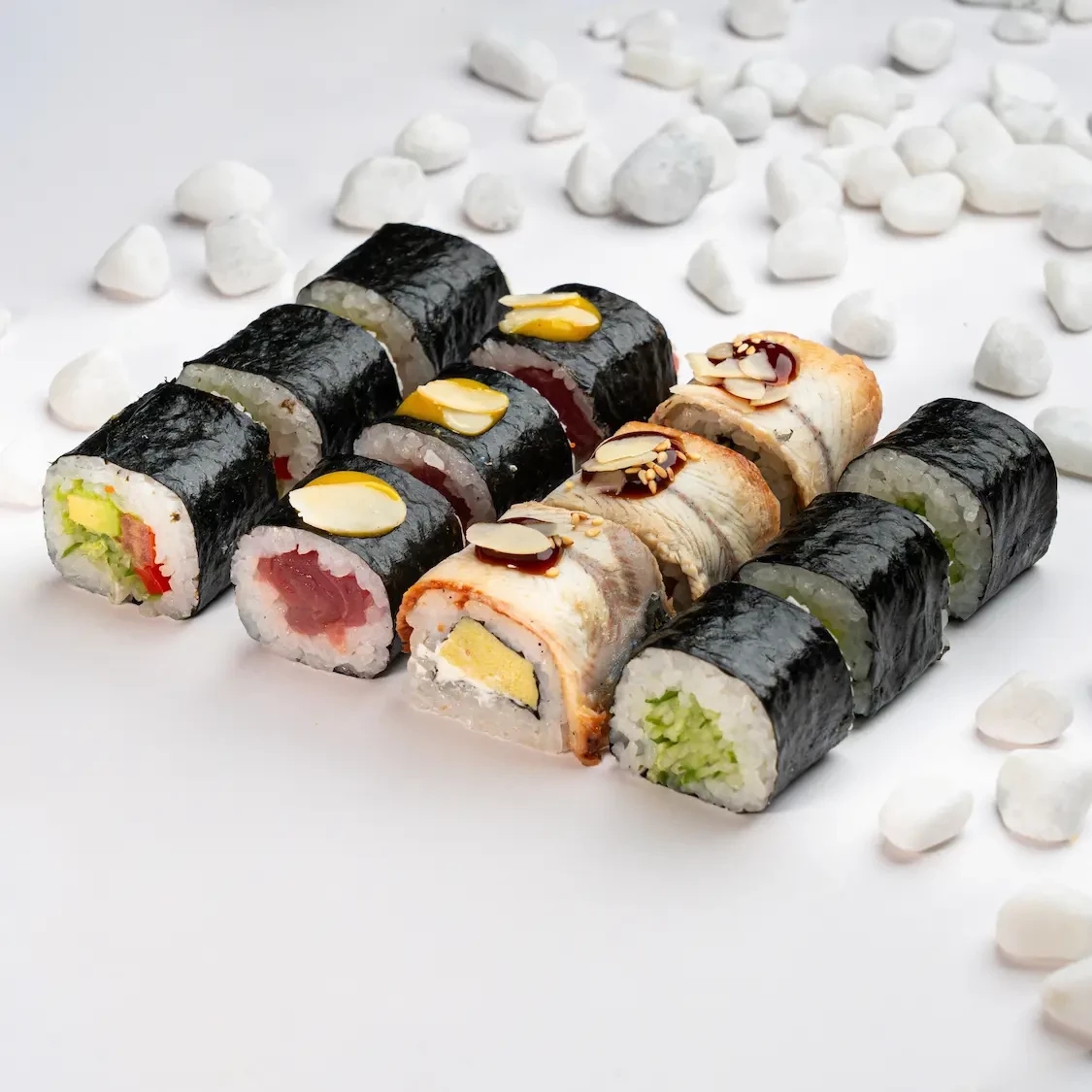 Black sushi Box (12 pieces)